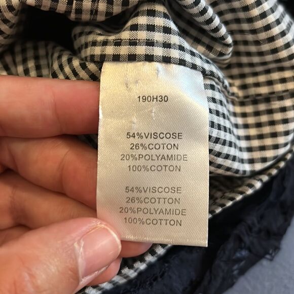 NWOT CARVEN DESIGNER LACE AND GIGHAM BLOUSE NAVY AND WHITE SIZE XS/2 - Picture 9 of 9